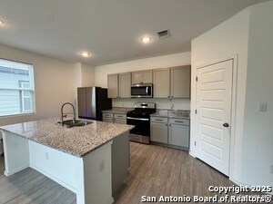 Foto del edificio - 4422 Chandler Rd