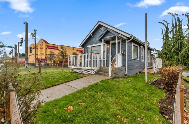 Building Photo - Cute 1 bedroom close to everything in Everett