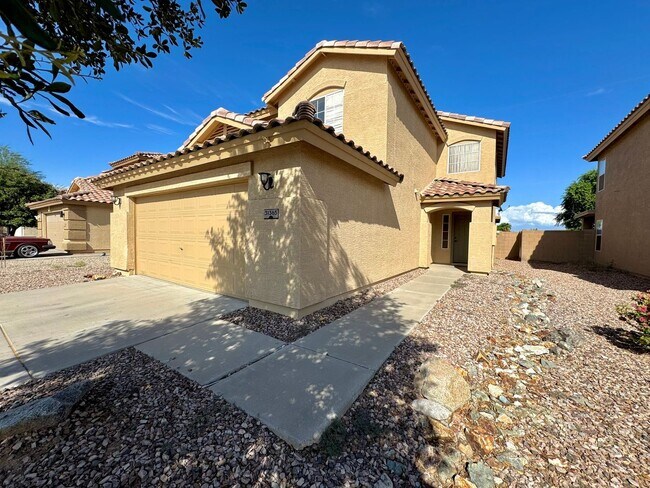 Building Photo - Amazing 4BD, 3BA house in Pinal county (31...