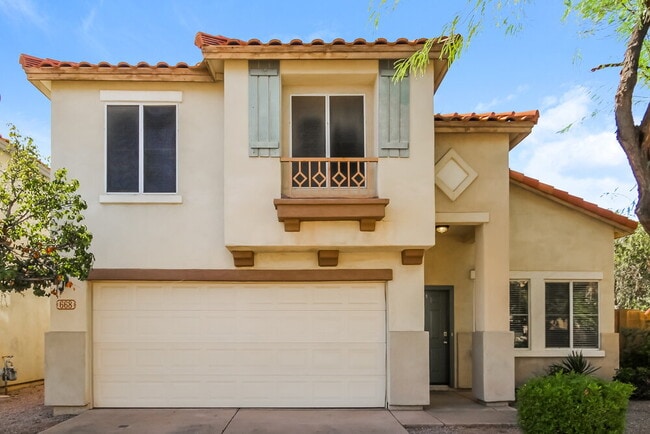 Building Photo - 668 E Colt Ct