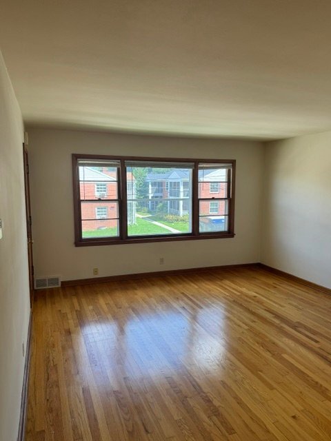 Foto del edificio - 510 N Franklin Ave