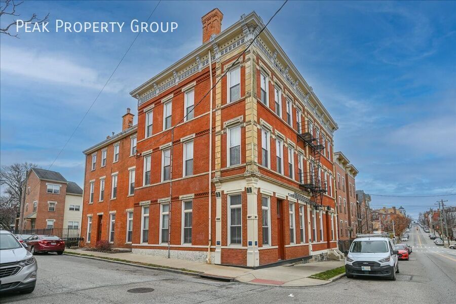 Photo - Welcome to 215 E. University Ave! Available Fall 2025!