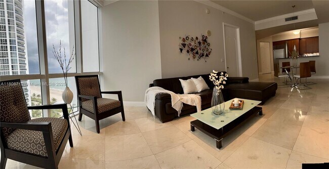 Foto del edificio - 18101 Collins Ave