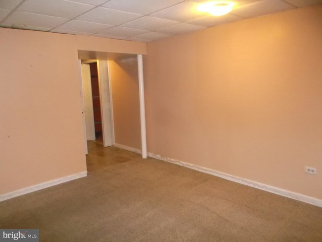 Foto del edificio - 322 Bayberry St