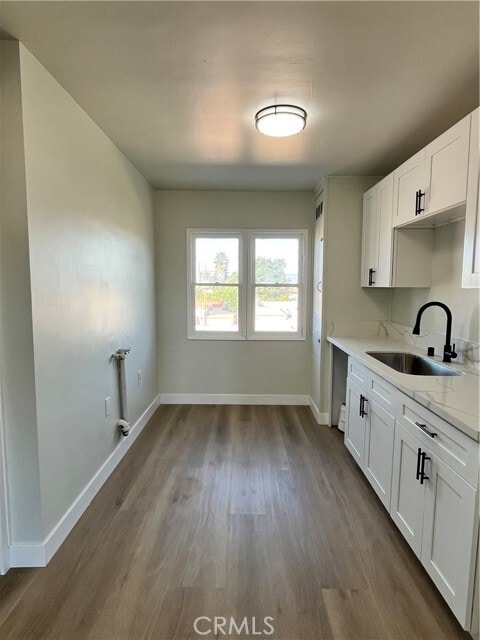 Building Photo - 1543 W 105th St