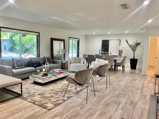 Foto del edificio - 13200 SW 59th Ave