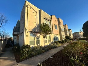 Building Photo - 3998 E Commerce Way