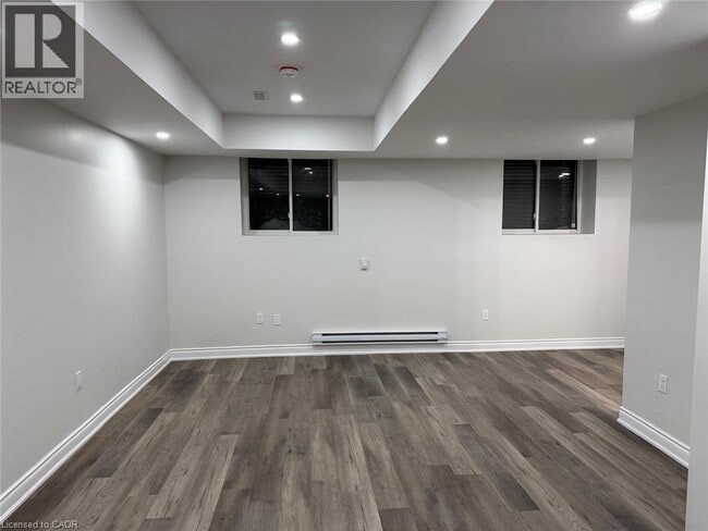 Building Photo - 245 Broadacre Dr