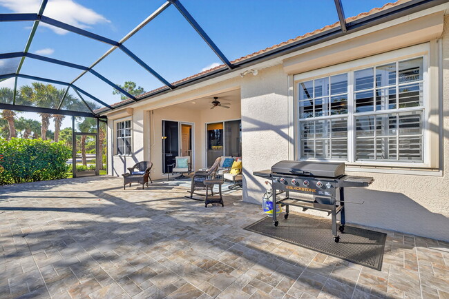 Building Photo - 8943 Greenwich Hills Way
