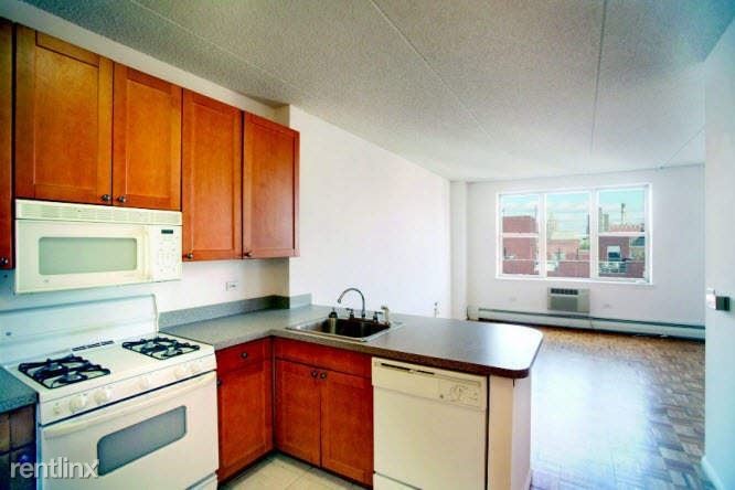 Primary Photo - 280 E 2nd St