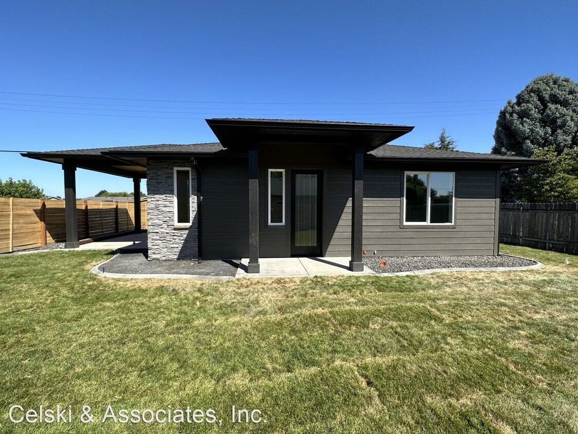 8007 Sunset Ln, Pasco, WA 99301 House Rental in Pasco, WA