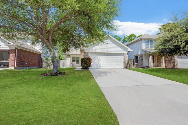 Building Photo - 2931 Cypress Island Dr