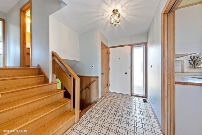 Foto del edificio - 493 Amherst Ave