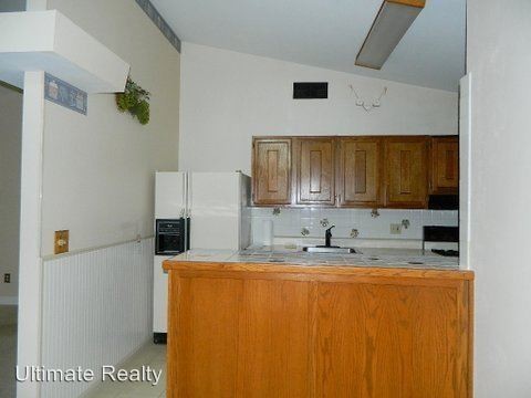Building Photo - 465 Waterford Dr
