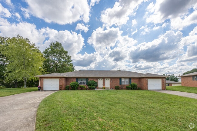 Building Photo - 552 Rumbach Ave