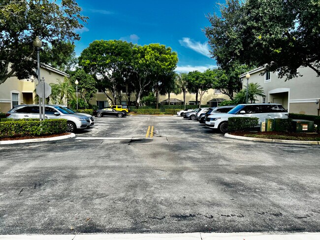 Building Photo - 2122 Pasa Verde Ln