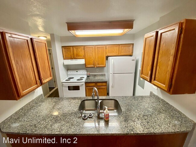 Foto del edificio - 2 br, 1 bath House - 14780 E Kentucky Dr #427