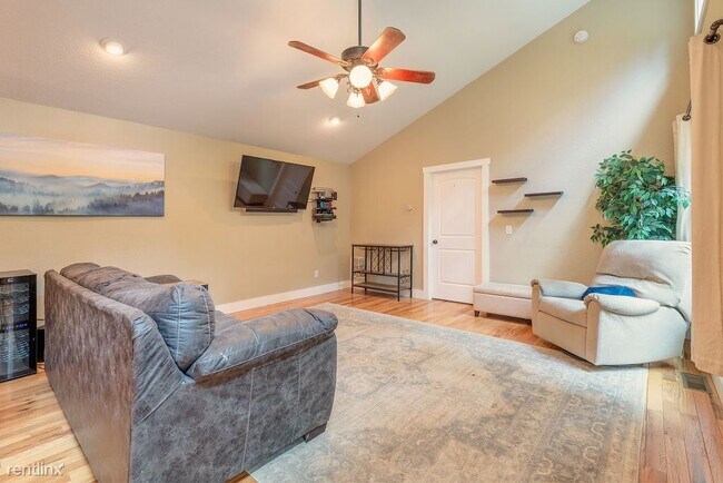 Foto del edificio - 2 br, 2 bath House - 45 Corvis Lane