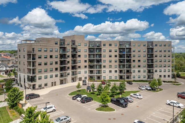 Building Photo - Watson Park Apartments