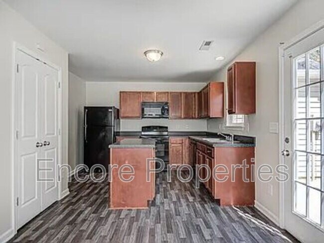 Foto del edificio - 4293 Youngstown Dr