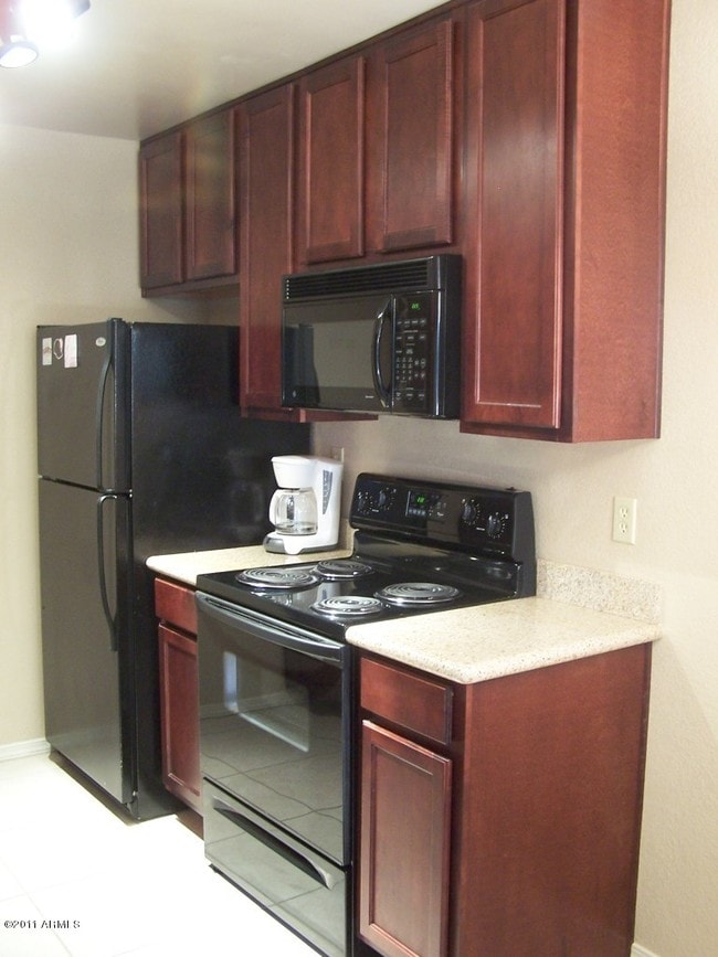 Foto del edificio - 3500 N HAYDEN Rd