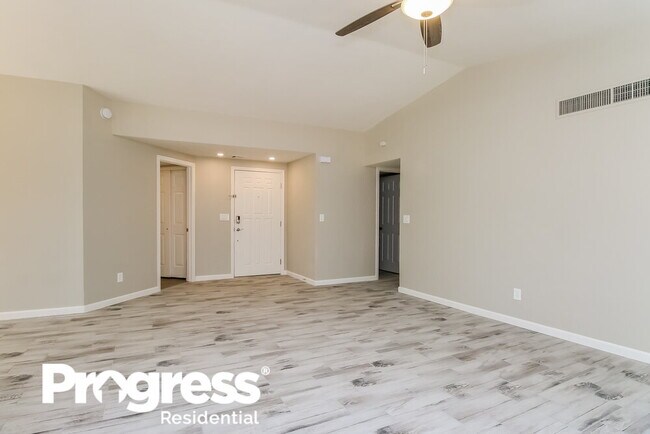 Building Photo - 9990 E Falcon Point Dr