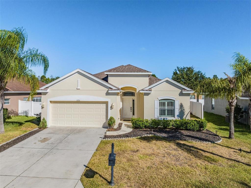 Foto principal - 11054 Belle Haven Dr