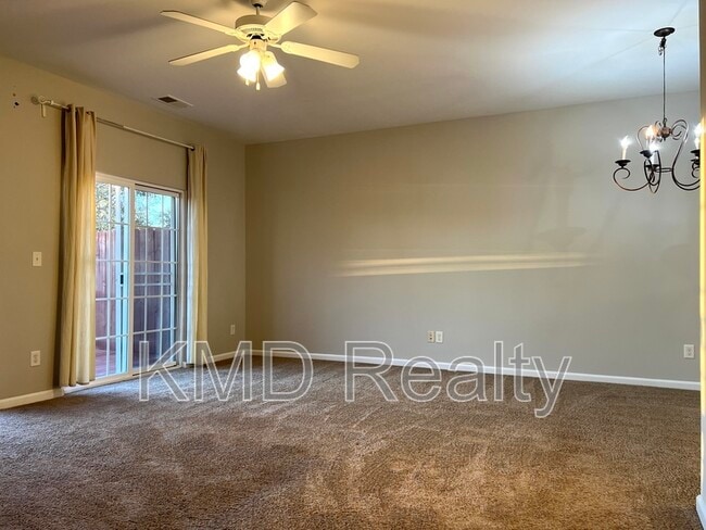 Foto del edificio - 9844 Walkers Glen Dr NW