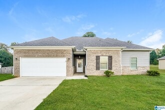 Building Photo - 45 Wolf Ln