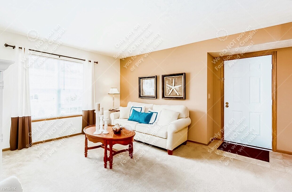 Primary Photo - 2 br, 1 bath House - 3315 Bear Pointe Cir ...
