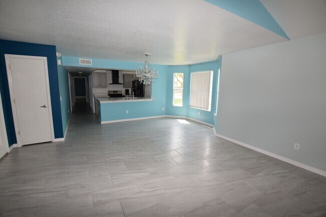 Building Photo - 3140 Britannia Blvd