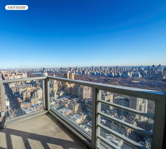 Foto del edificio - 101 W 67th St