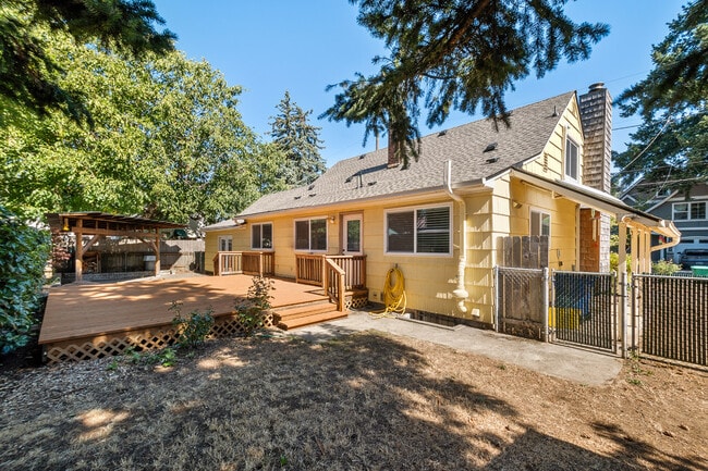 Foto del edificio - 4921 SE 76th Ave