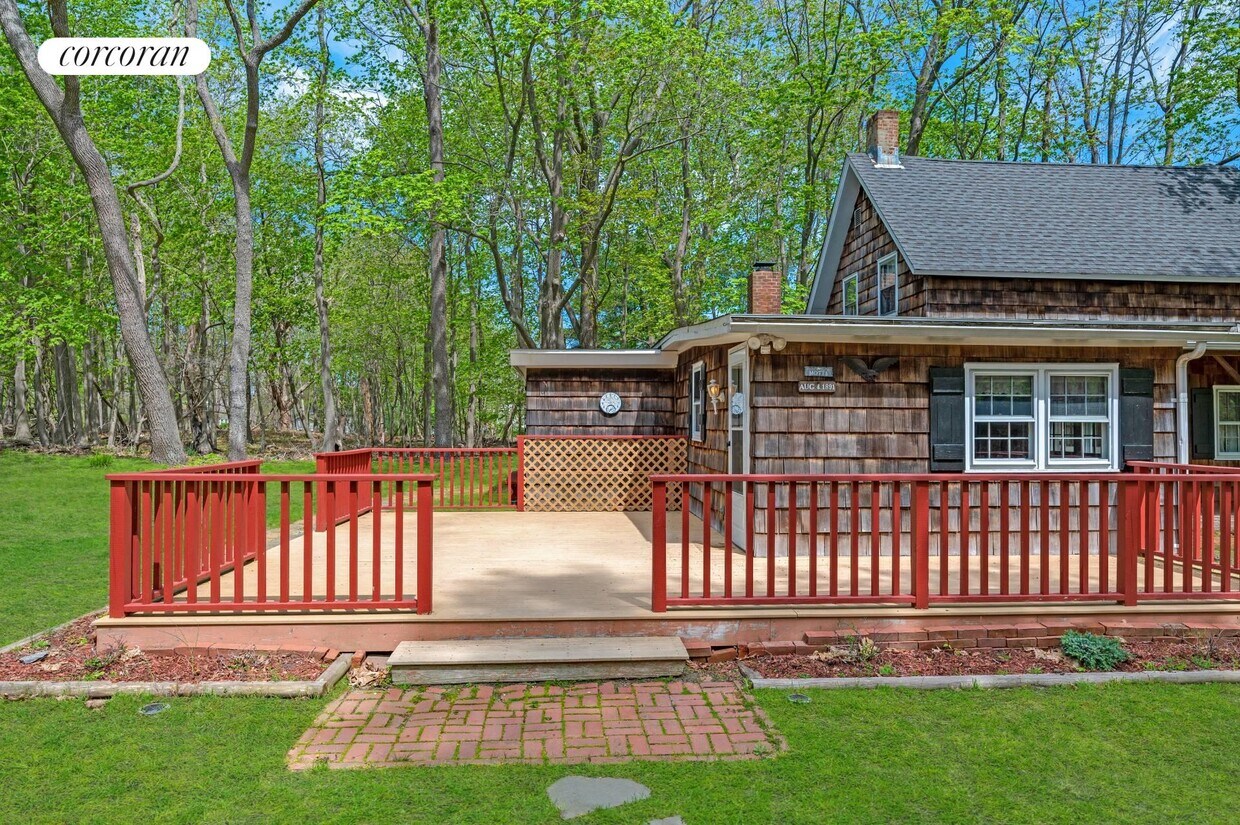 Primary Photo - 20 Hildreth St