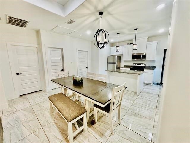 Foto del edificio - 5225 Anacahuita Dr