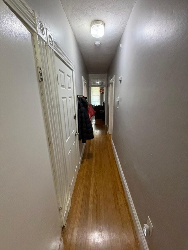 Foto del edificio - 123 Hillside St