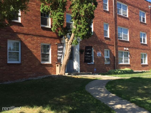 Building Photo - 348 Bradley Ave