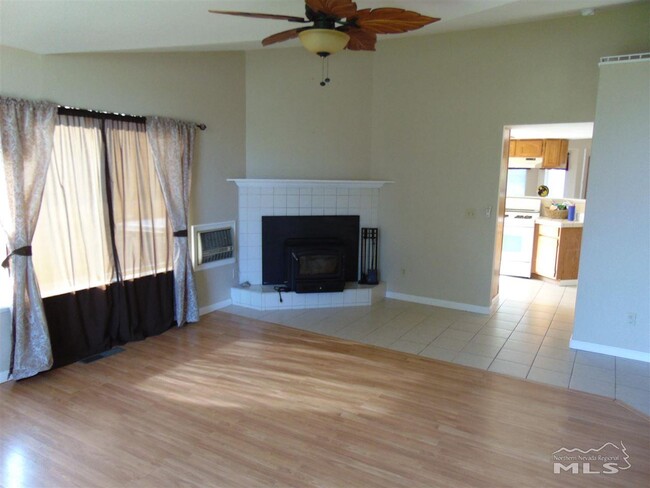 Building Photo - 804 Bluerock Rd