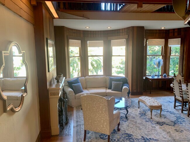 Foto del edificio - 1072 Dolores St
