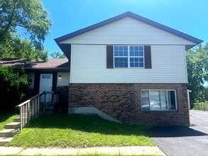 Building Photo - 3515 Bordeaux Ct