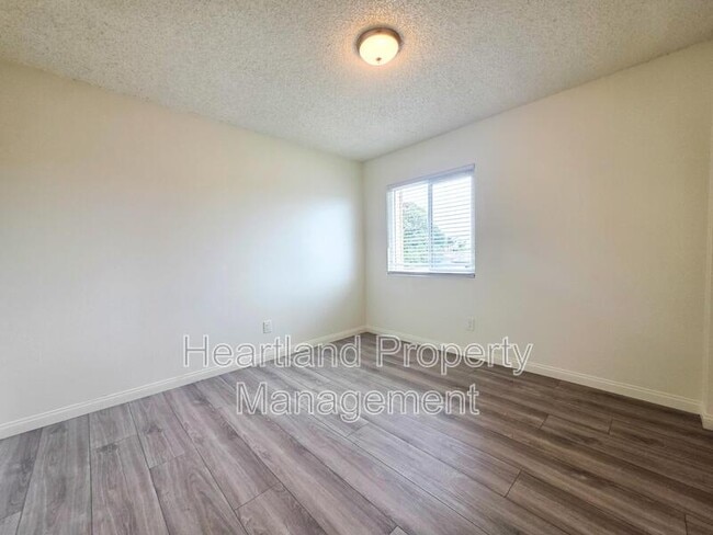 Foto del edificio - 955 Imperial Beach Blvd