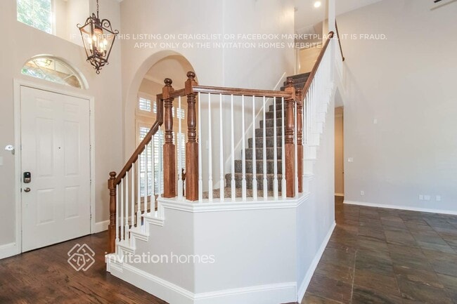 Building Photo - 6020 Madera Ct