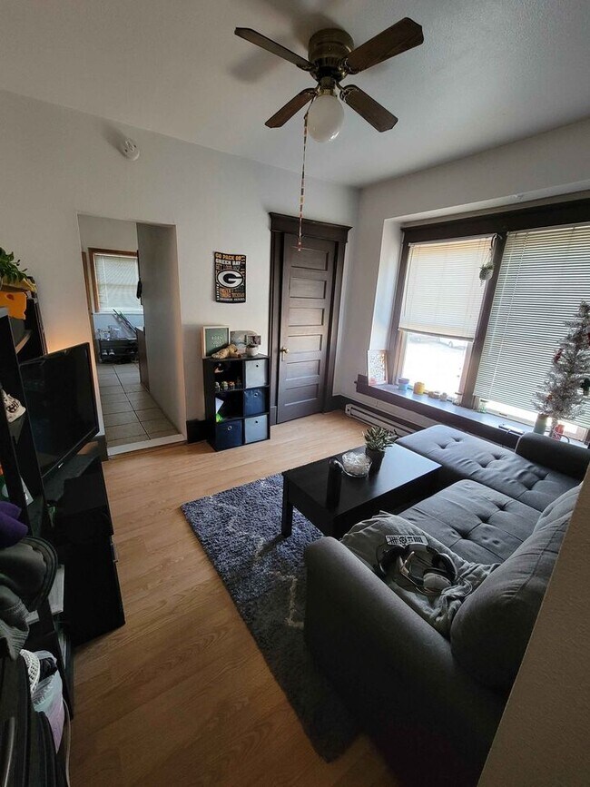 Foto del edificio - 2303 Olive St