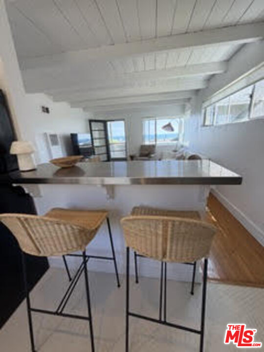 Foto del edificio - 25119 Malibu Rd