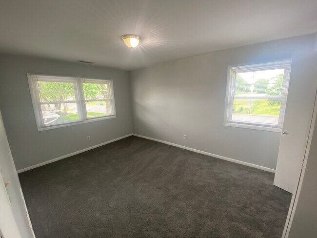 New carpet - 9949 Kennedy Ave
