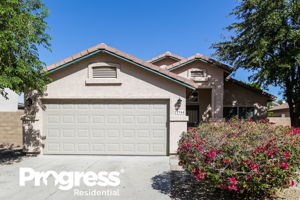 Foto principal - 22944 W Loma Linda Blvd