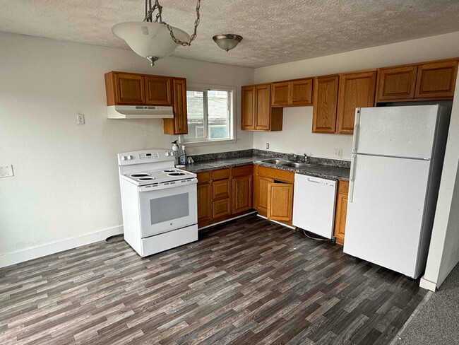 Foto del edificio - 4027 E 8th Ave