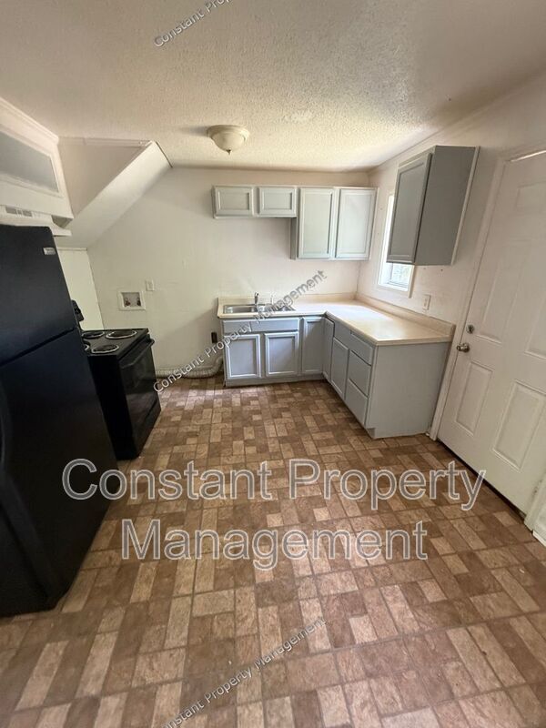 Foto del edificio - 931 Magnolia Dr