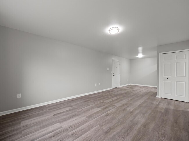 Building Photo - 11384 Brydan St