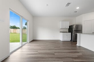 Building Photo - 15347 Abella Dr